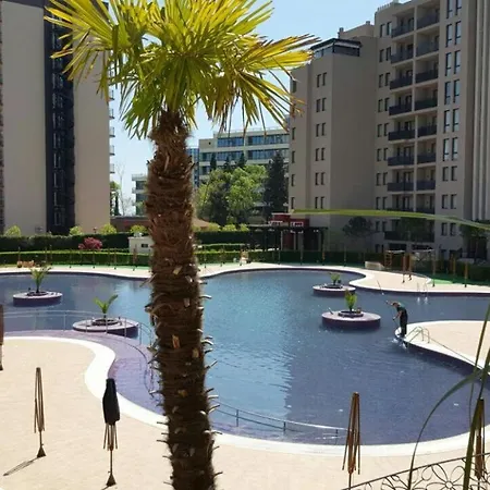 Royal Beach Apartment
